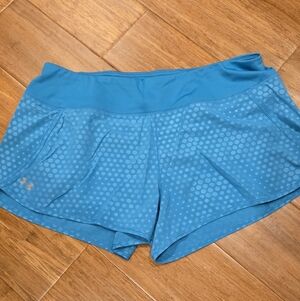 Under Armour Heat Gear Womens Athletic Shorts